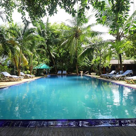 Hotel Susantha Garden بينتوتا المظهر الخارجي الصورة