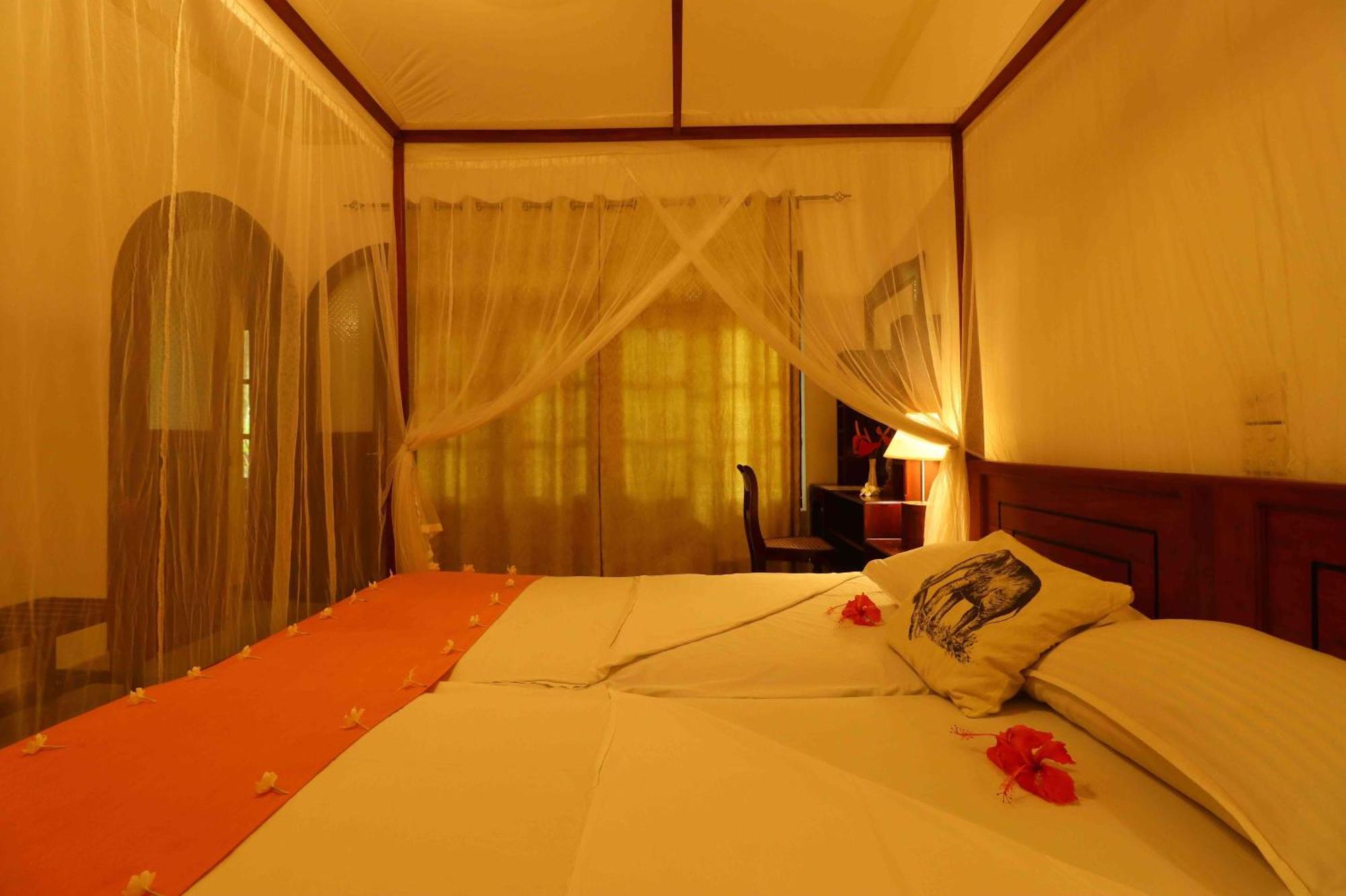 Hotel Susantha Garden بينتوتا المظهر الخارجي الصورة